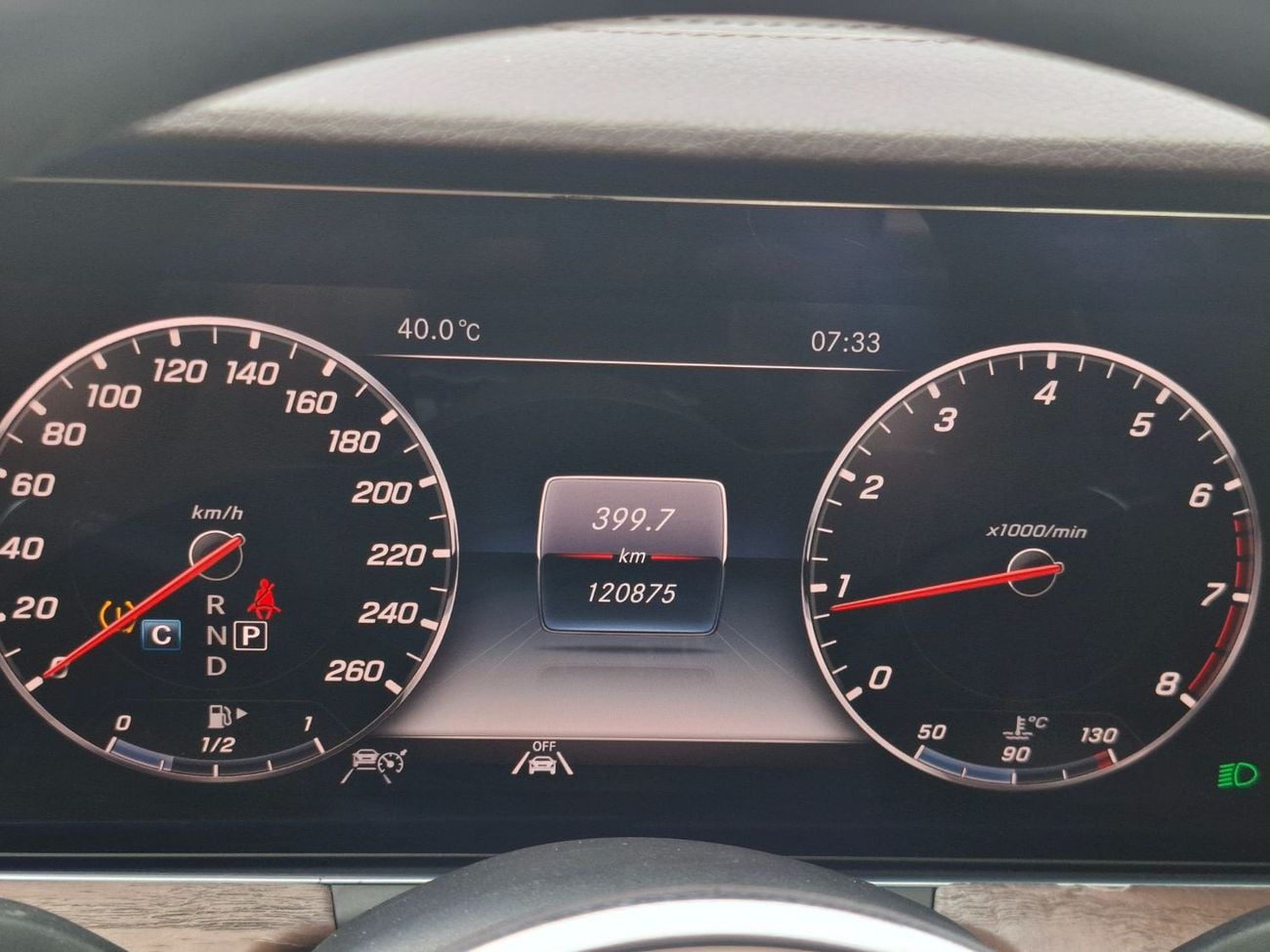 مرسيدس بنز E300 AMG
