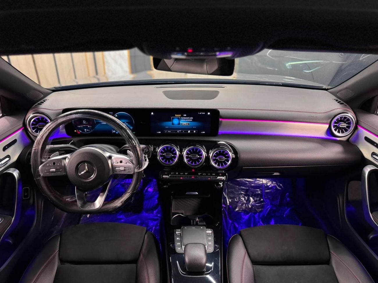 Mercedes Benz CLA250 PREMIUM
