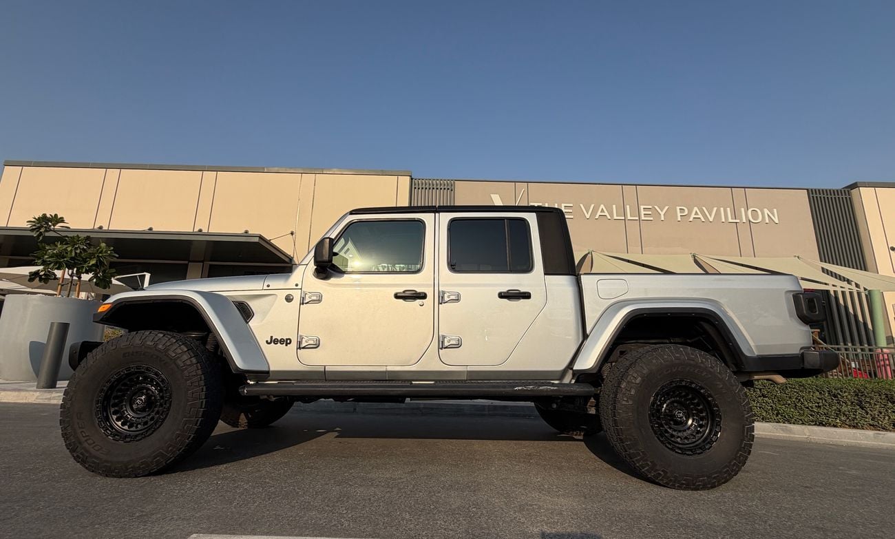 Jeep Gladiator SPORT