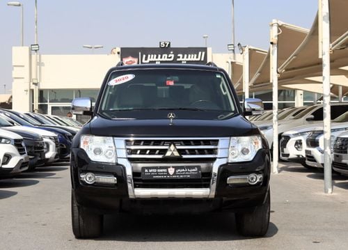 ميتسوبيشي باجيرو GLS H/L ROCKFORD PLATINUM خالية من الحوادث - خليجية - طلاء أصلي - حالة ممتازة من الداخل والخارج - 3800 سي سي - كاملة