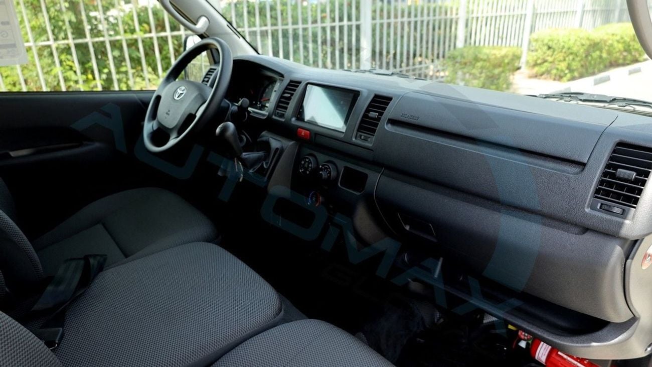Toyota Hiace Van 2026 2.7L RWD GCC 5 Years or 300,000 Km Warranty @Official Dealer.