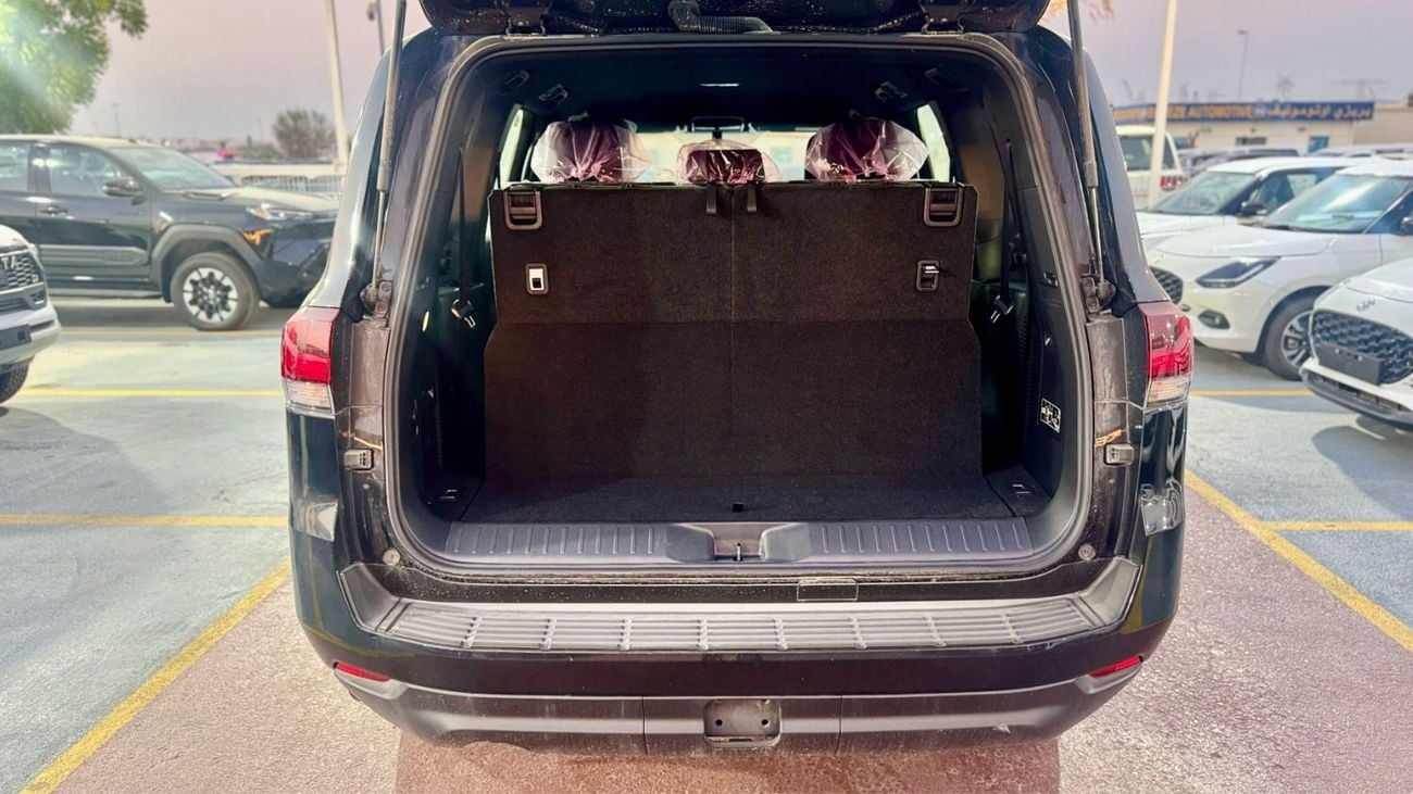 Toyota Land Cruiser GXR BASIC BLACK INTERIOR 2025