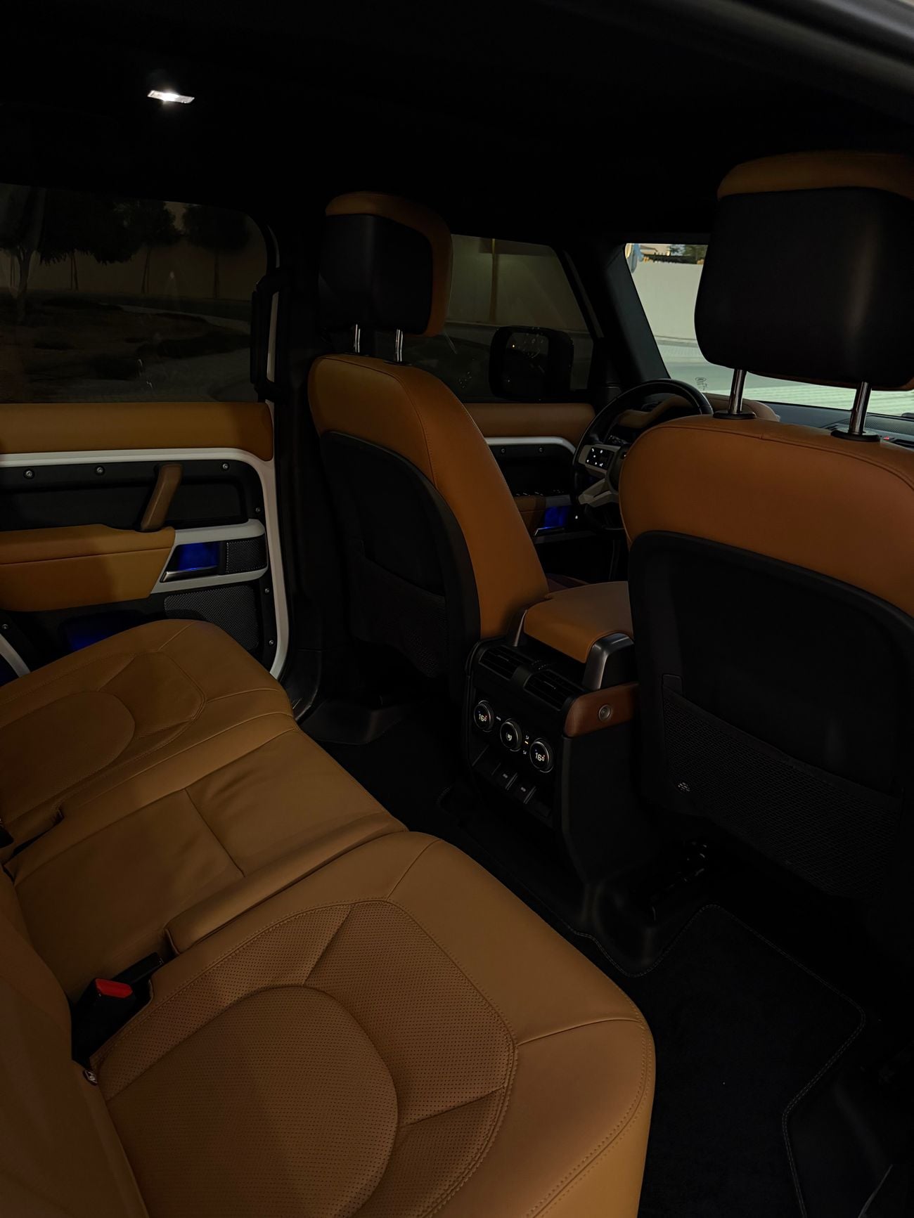 Land Rover Defender 110 HSE P400