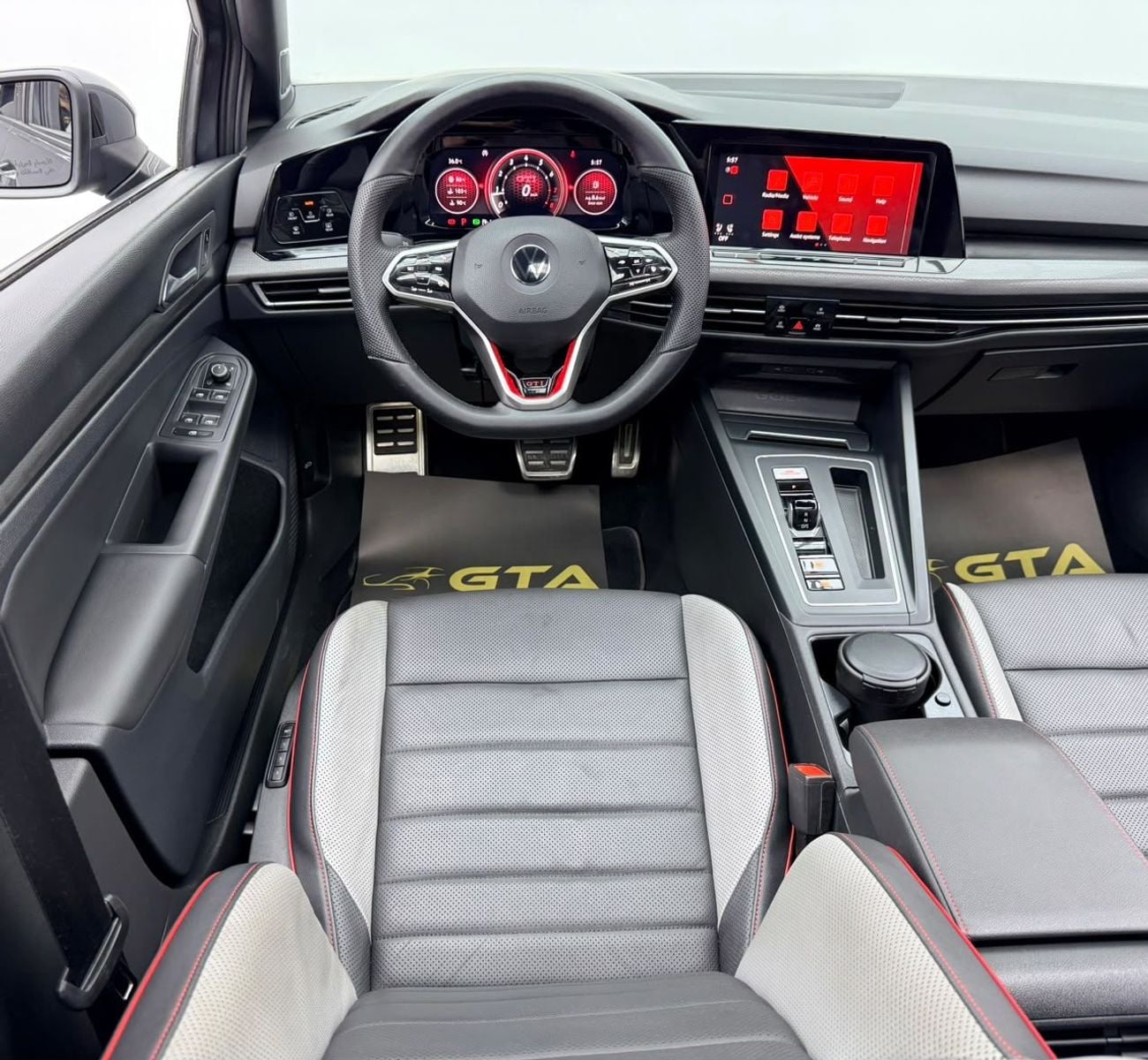 فولكس واجن جولف GTI P2 فولكس فاجن جولف GTI P2 موديل 2022، ضمان، سجل صيانة كامل لدى فولكس فاجن، كاملة المواصفات، خليجية