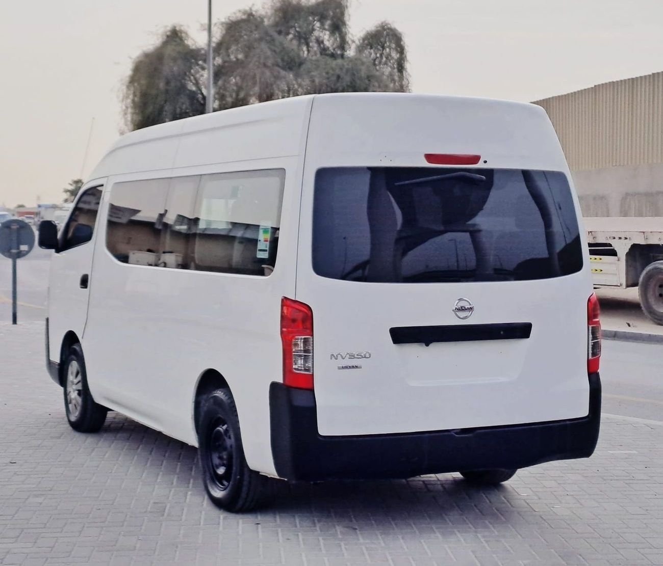 نيسان نافارا LEFT HAND DRIVE ONLY FOR EXPORT