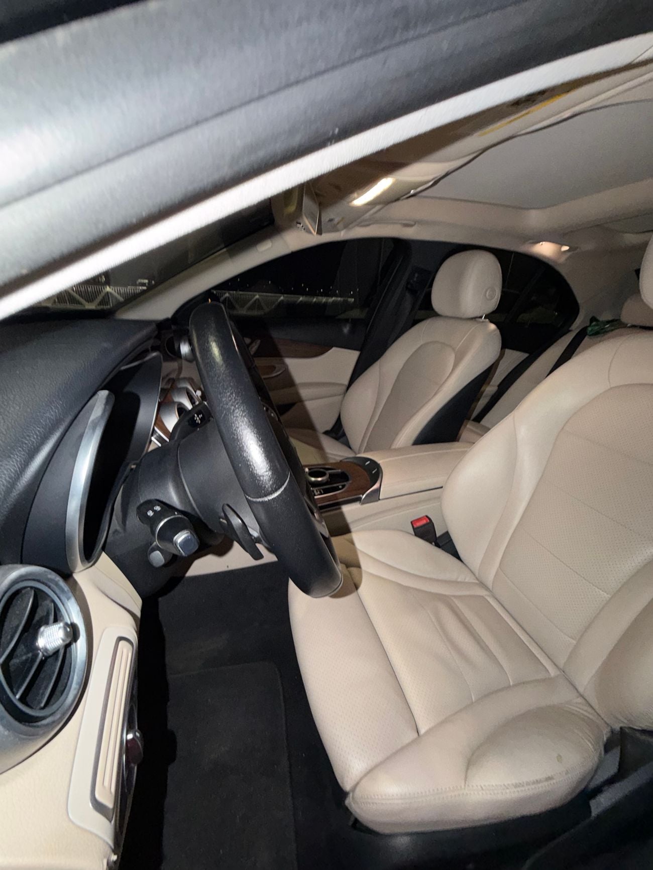 Mercedes Benz C300 STANDARD