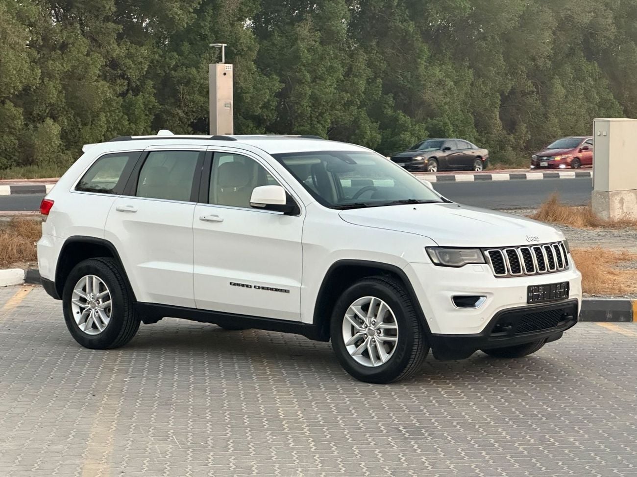 Jeep Grand Cherokee LAREDO