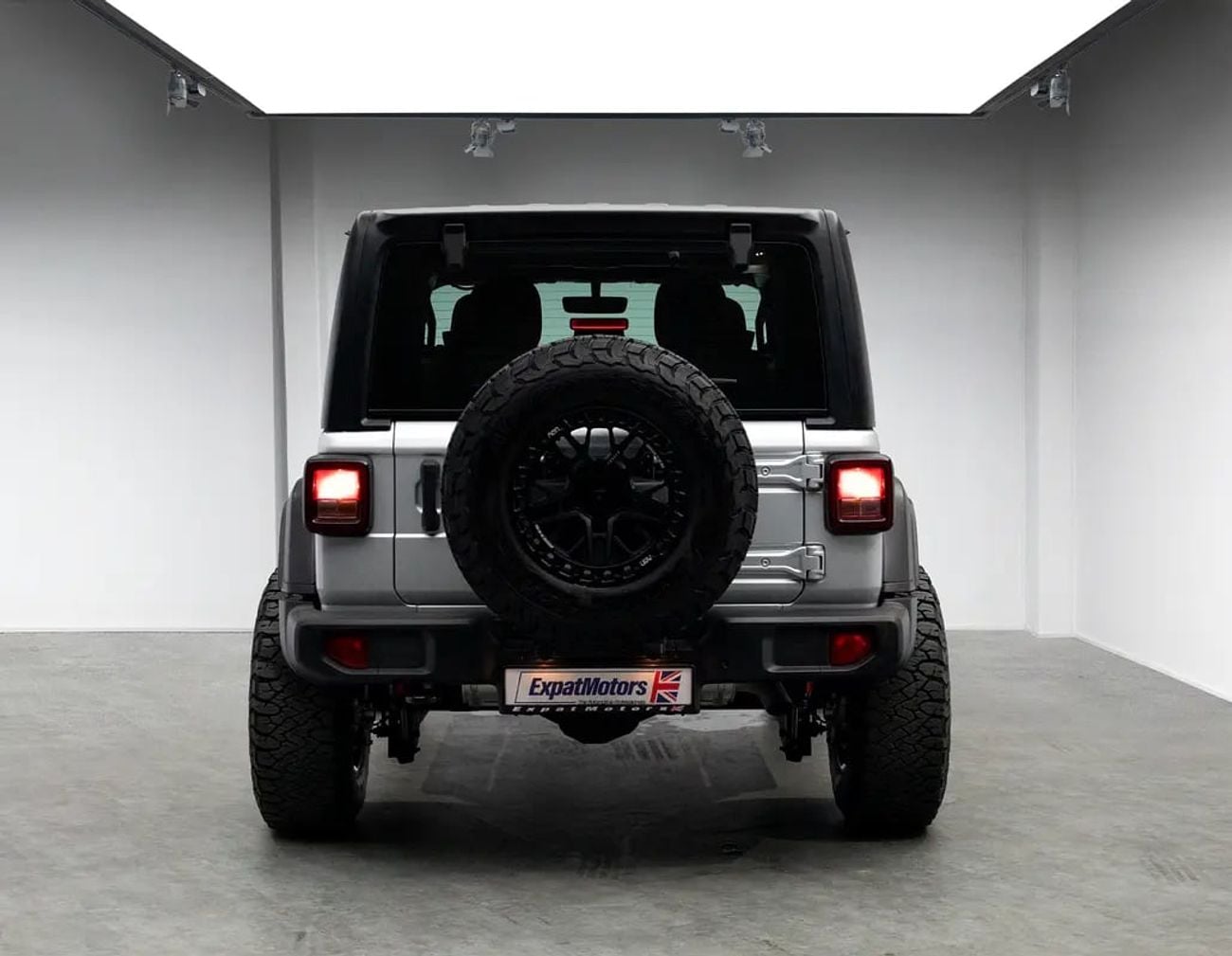 Jeep Wrangler SPORT 0% Down Payment Available • FDSH • Service Contract + Warranty until • GCC