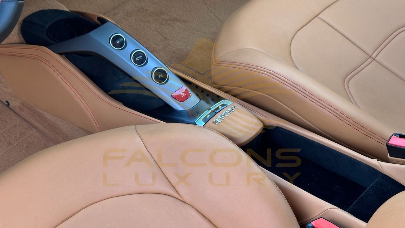 فيراري 488 GTB HIGH SPEC فيراري 488 GTB ستاندرد موديل 2016 - مواصفات كورية - حالة ممتازة