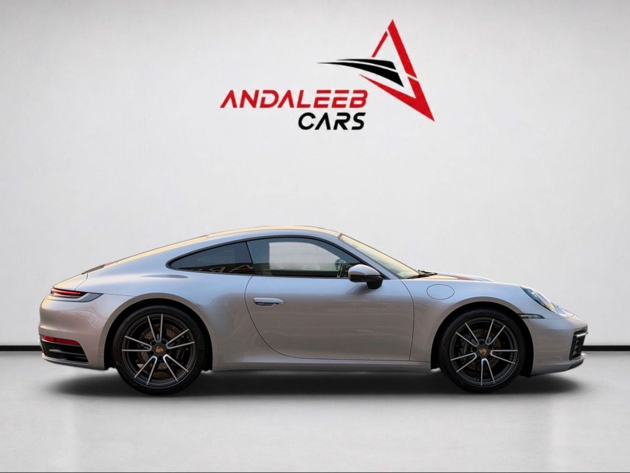 بورش 911 CARRERA 4 PORSCHE 911 CARRERA 4 | AWD | LOW MILEAGE | 3.0L TWIN-TURBO | 2024 | JAPAN SPECS