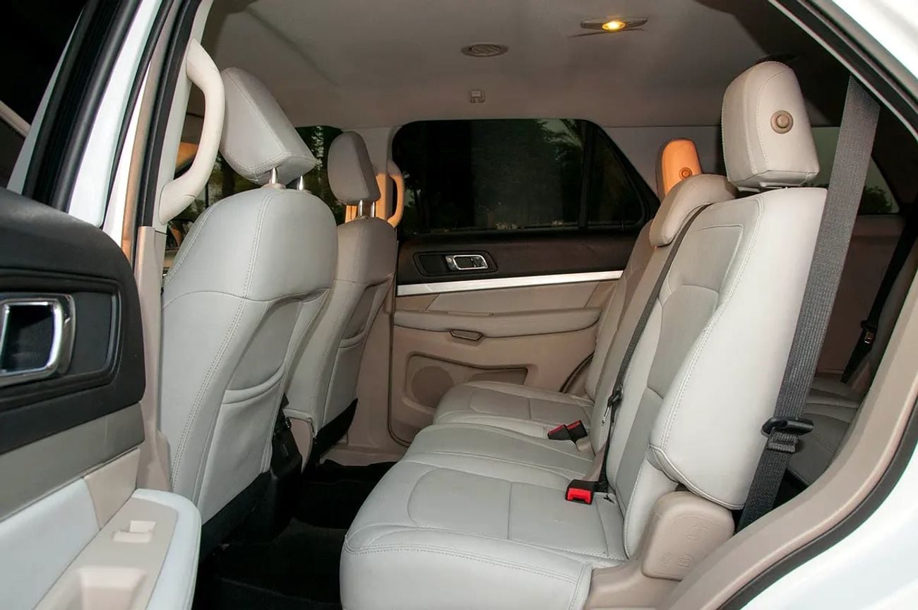 Ford Explorer XLT | GCC Specs | Well Maintained
