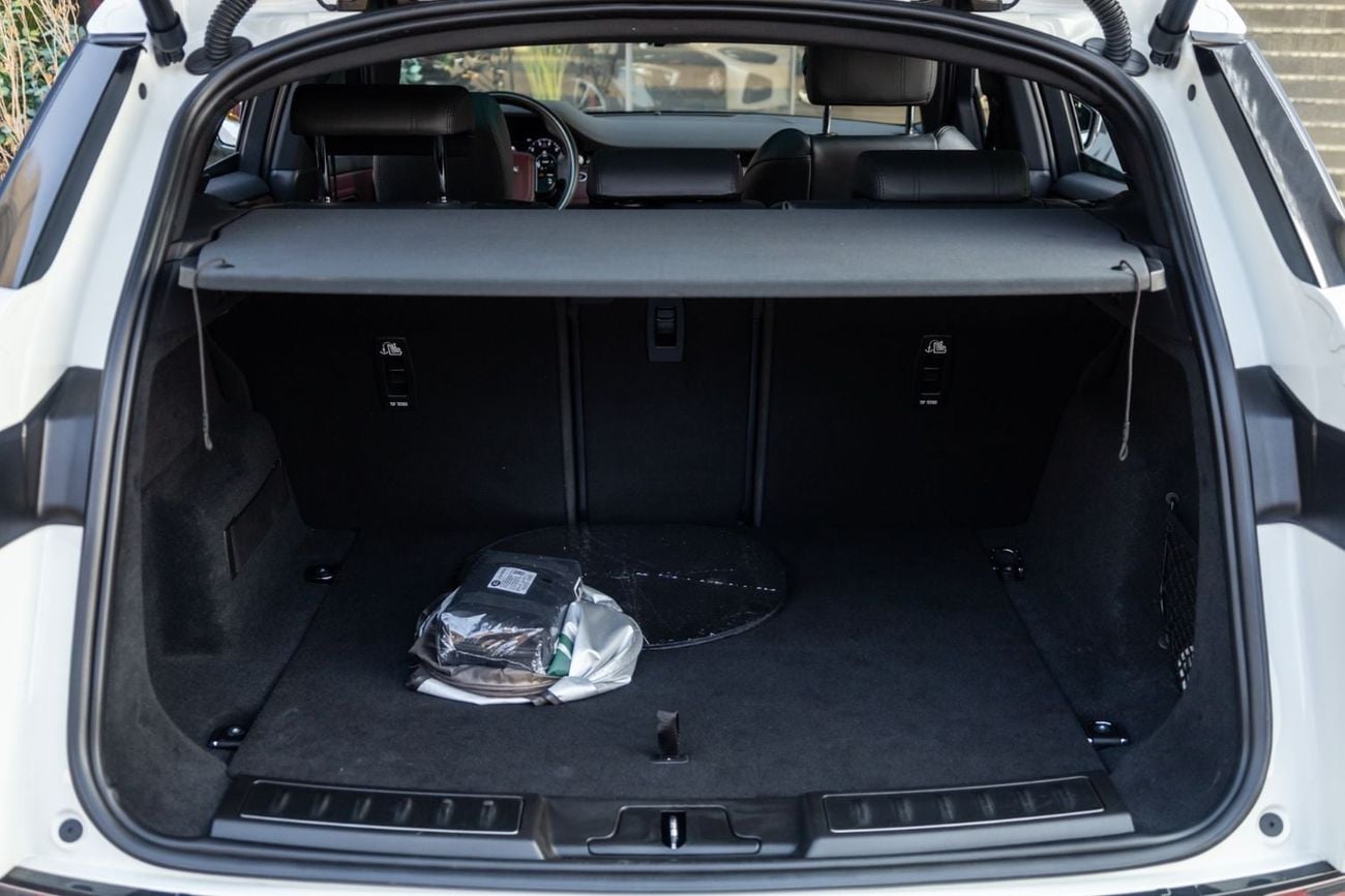 Land Rover Range Rover Evoque R-DYNAMIC HSE P250 Range Rover Evoque R-Dynamic P250 HSE 2020 GCC | Warranty