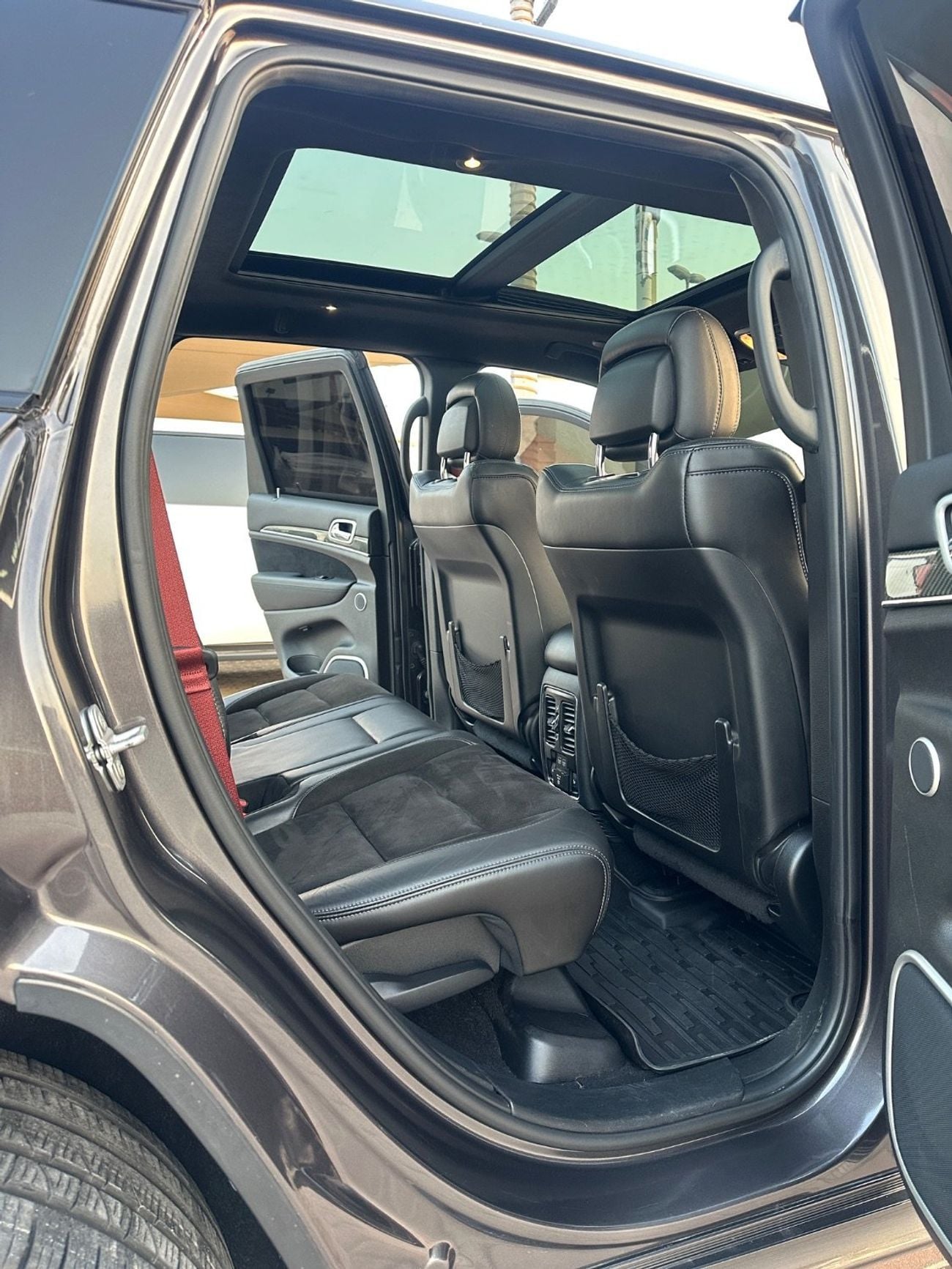 Jeep Grand Cherokee SRT