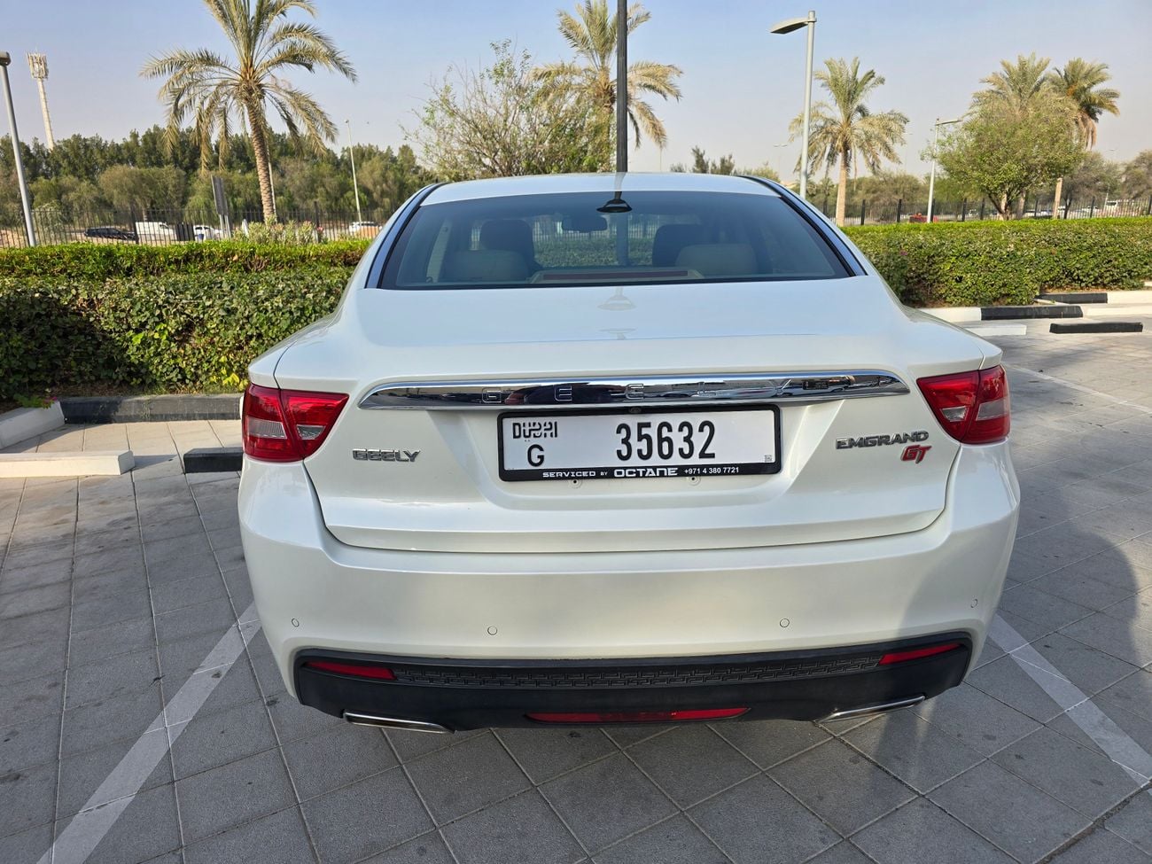 Geely Emgrand GT Elegance, 3.5 V6