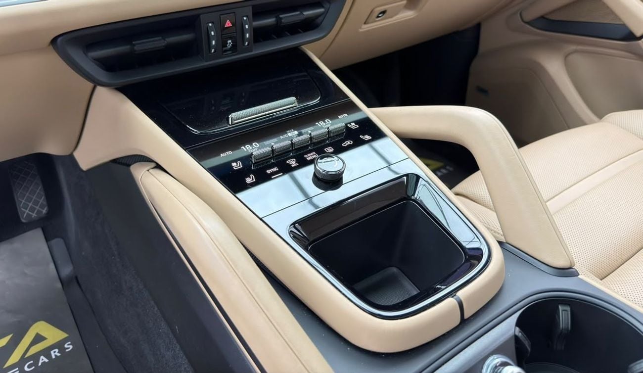 Porsche Cayenne STANDARD
