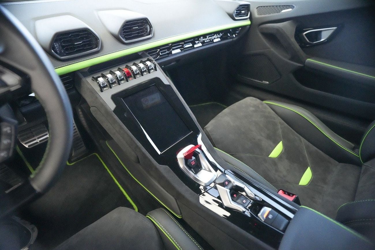 Lamborghini Huracan TECNICA