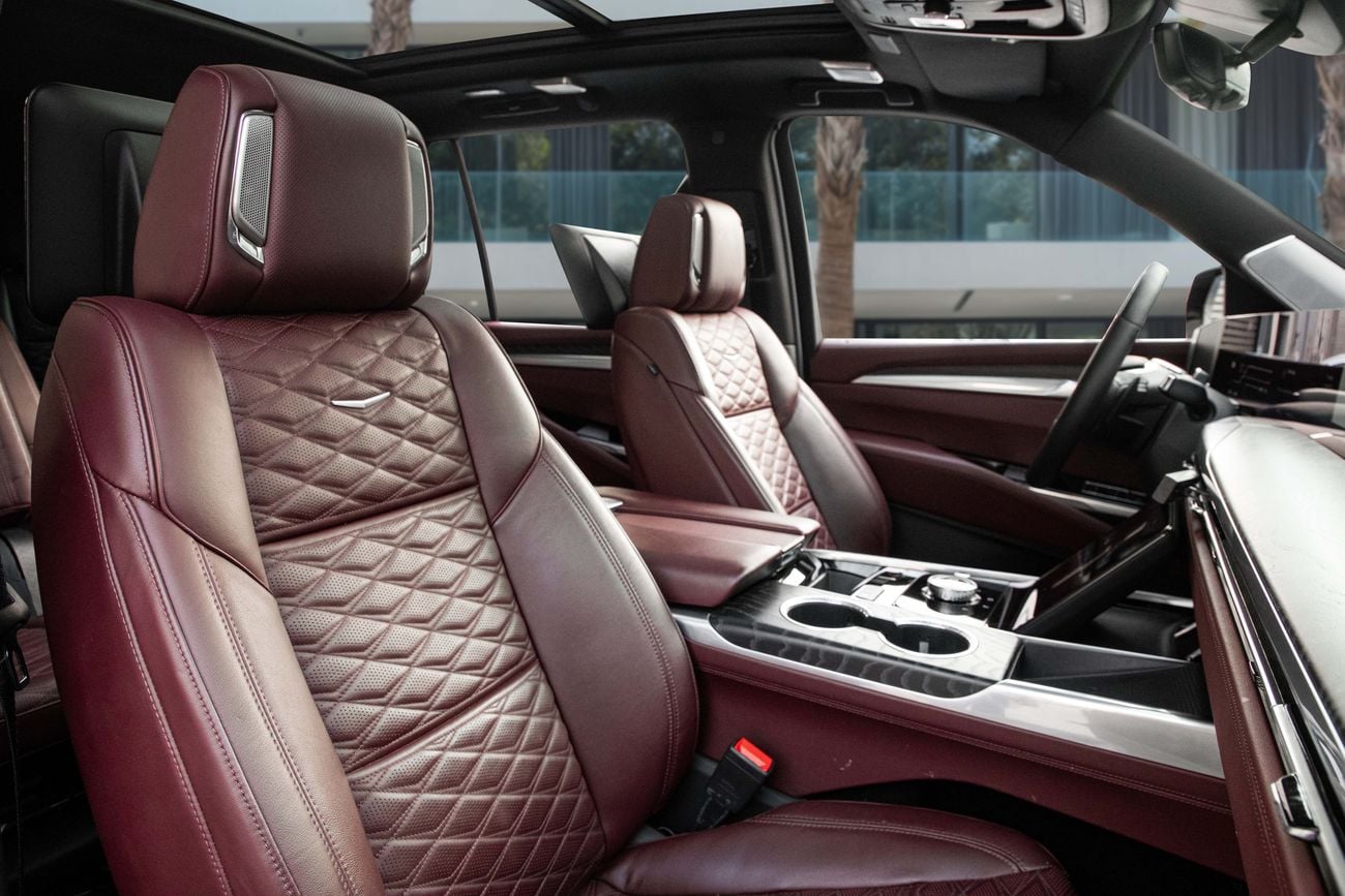 Cadillac Escalade SPORT ESCALADE SPORT 6.2 V8 | 9,009 P.M | 0% Downpayment | CADILLAC WARRANTY+SERVICE CONTRACT!