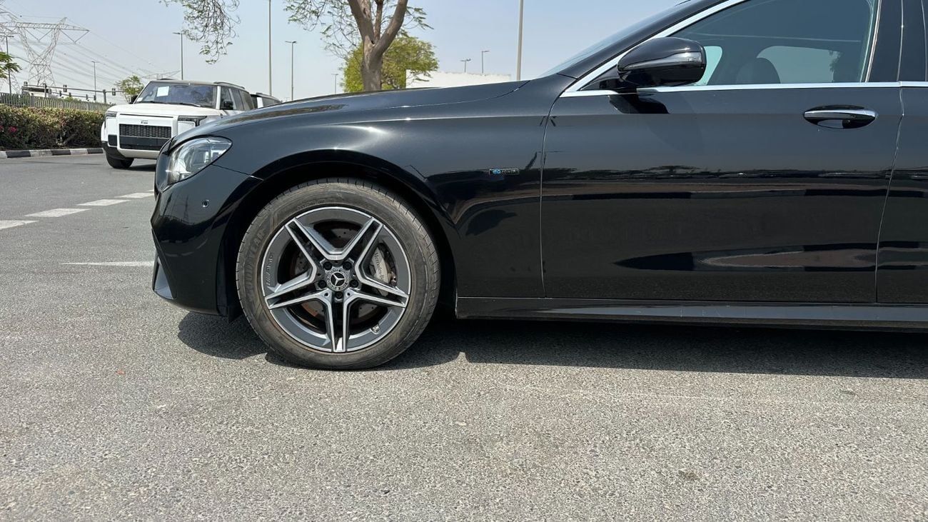 Mercedes Benz E300 PREMIUM PLUS de EQ Power | Plug-in Hybrid | European Specs | 9,000 KM