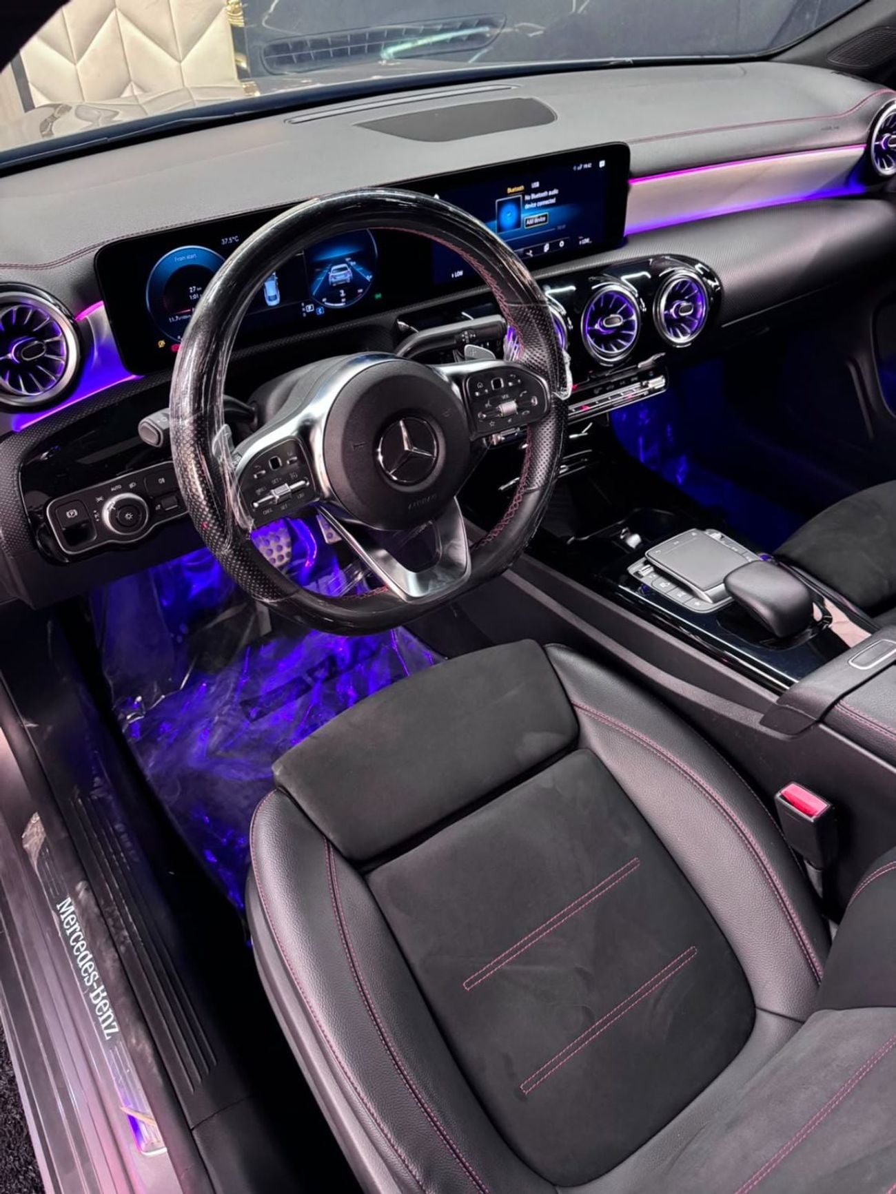 Mercedes Benz CLA250 PREMIUM