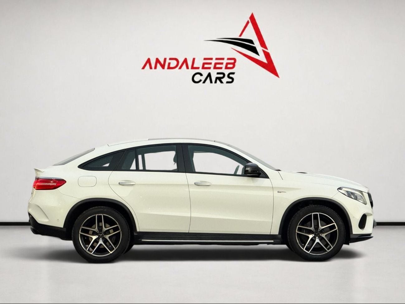 Mercedes Benz GLE43 AMG STANDARD COUPE 4MATIC | GCC | AAA WARRANTY UNTIL 2029