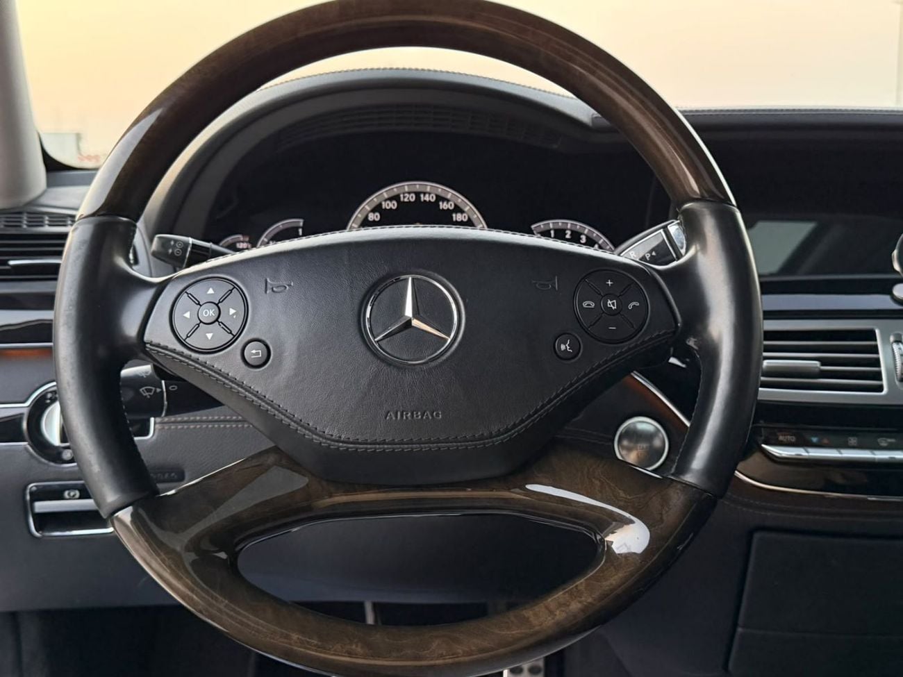 Mercedes Benz S55 AMG