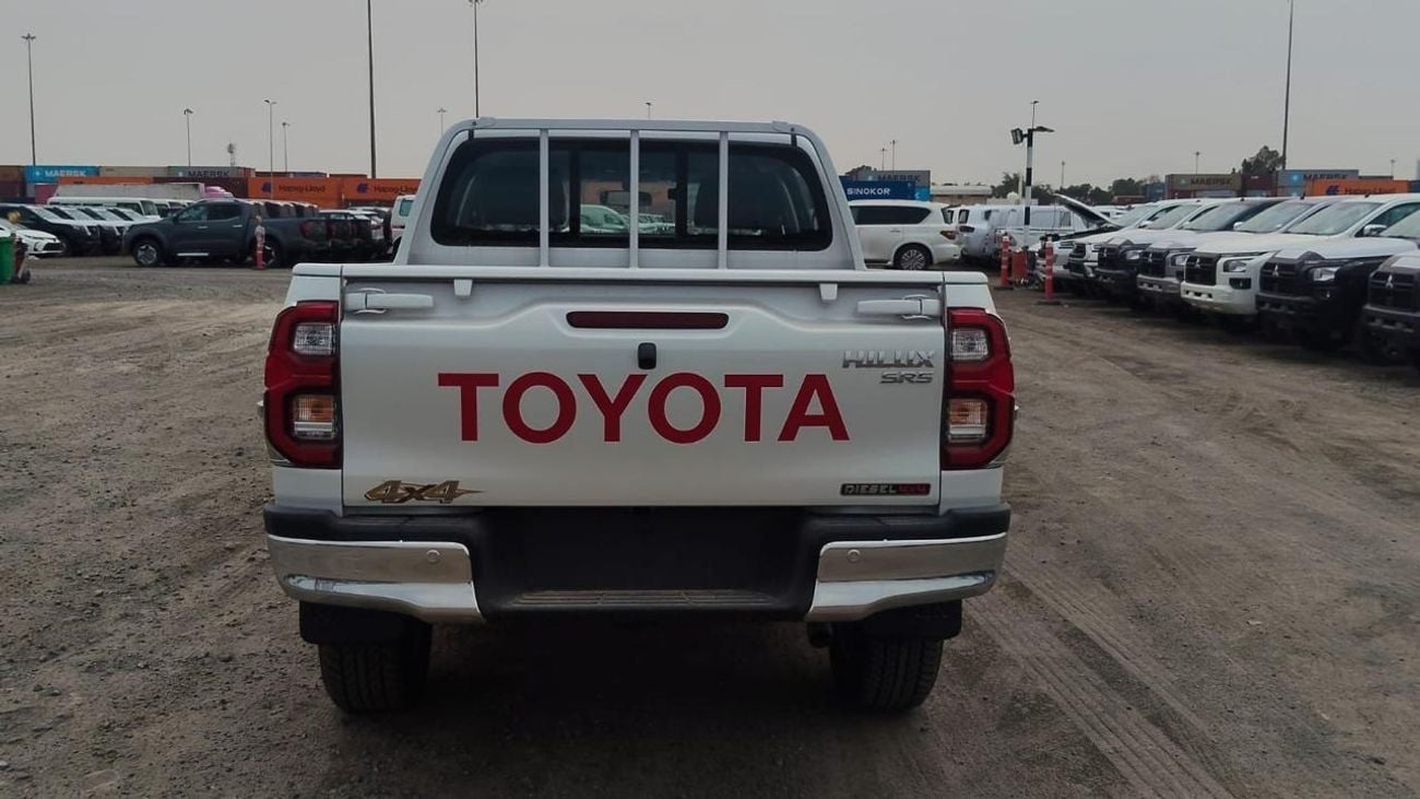 Toyota Hilux SR5 (NON GCC)