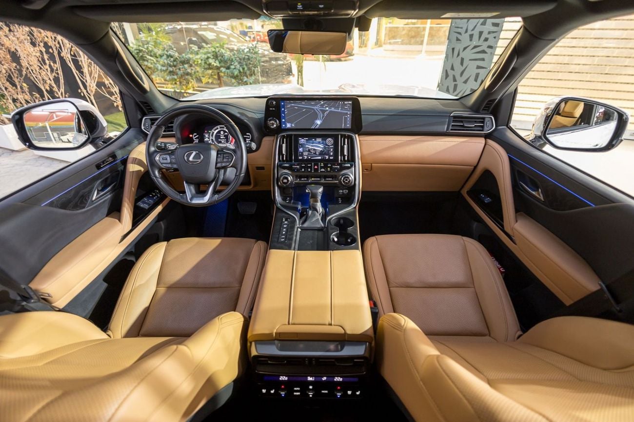 Lexus LX600 LX 600 Signature