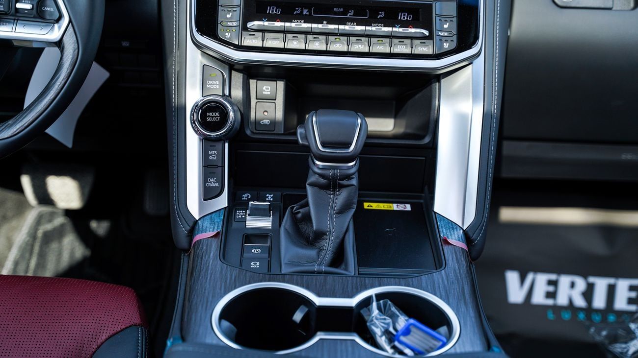 Toyota Land Cruiser VXR