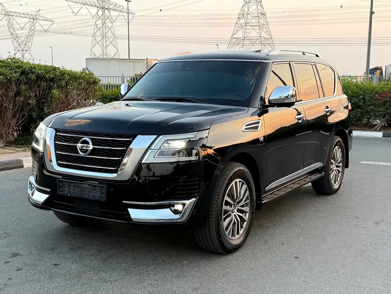 Nissan Patrol LE TITANIUM GCC Specs - Excellent Condition!