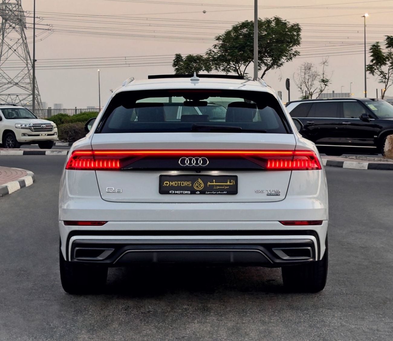 Audi Q8 55 TFSI S-LINE 2019 Audi Q8 55TFSI Quattro S Line, GCC Specifications
