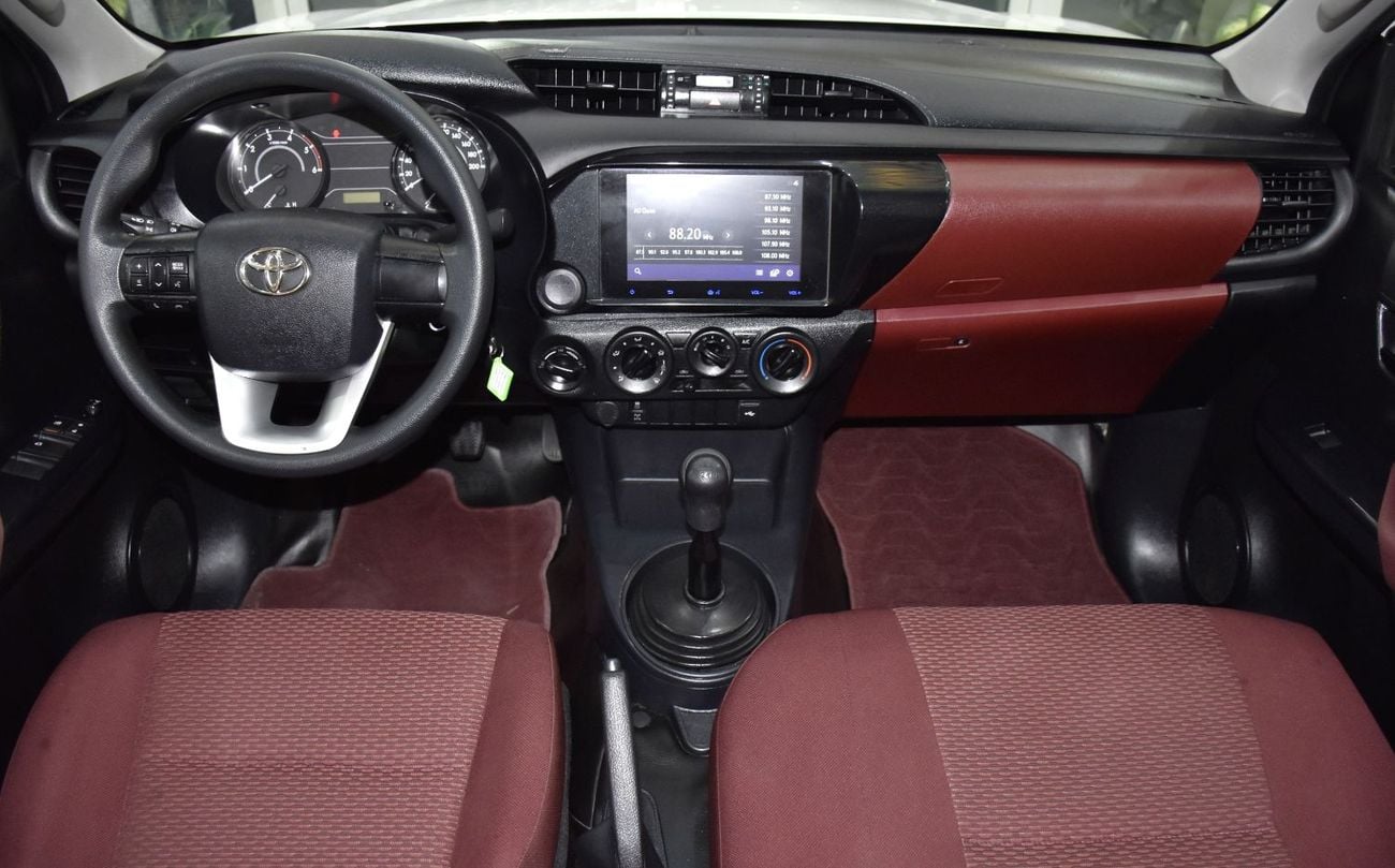 Toyota Hilux SGLX EXCELLENT DEAL for our Toyota Hilux 4WD ( 2025 Model ) in White Color GCC Specs