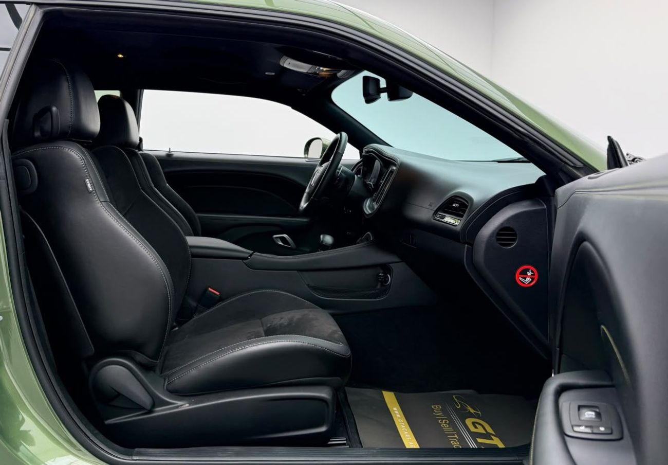 دودج تشالينجر RT SCAT PACK WIDE BODY 2023 Dodge Challenger R/T Scat Pack, Agency Warranty+Full Service History, GCC Specs.