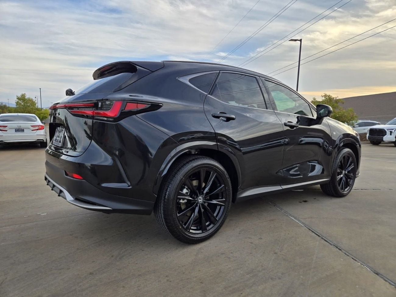 Lexus NX 350h F SPORT 3
