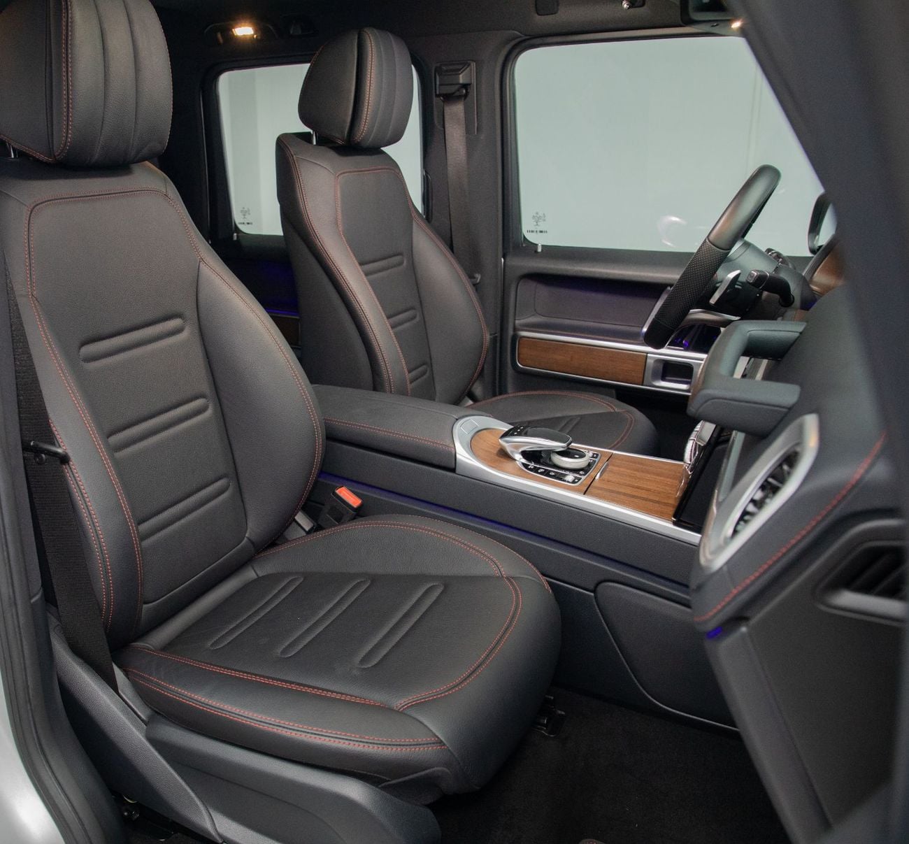 Mercedes Benz G500 STANDARD