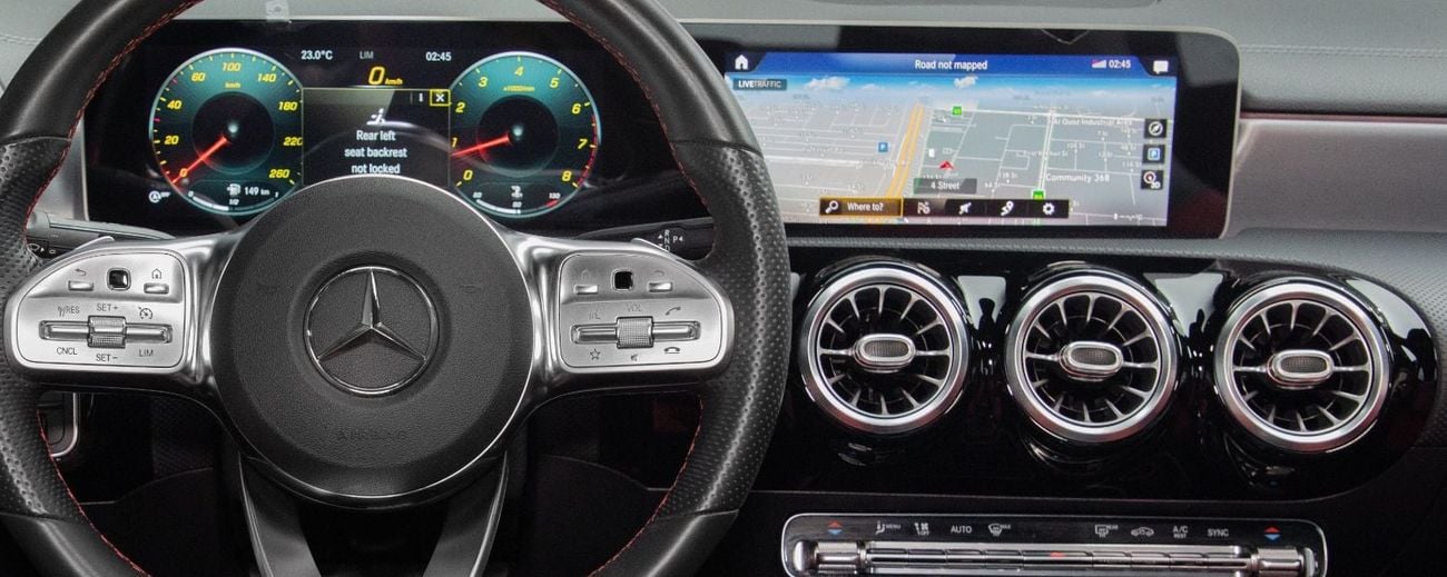 Mercedes Benz CLA250 STANDARD