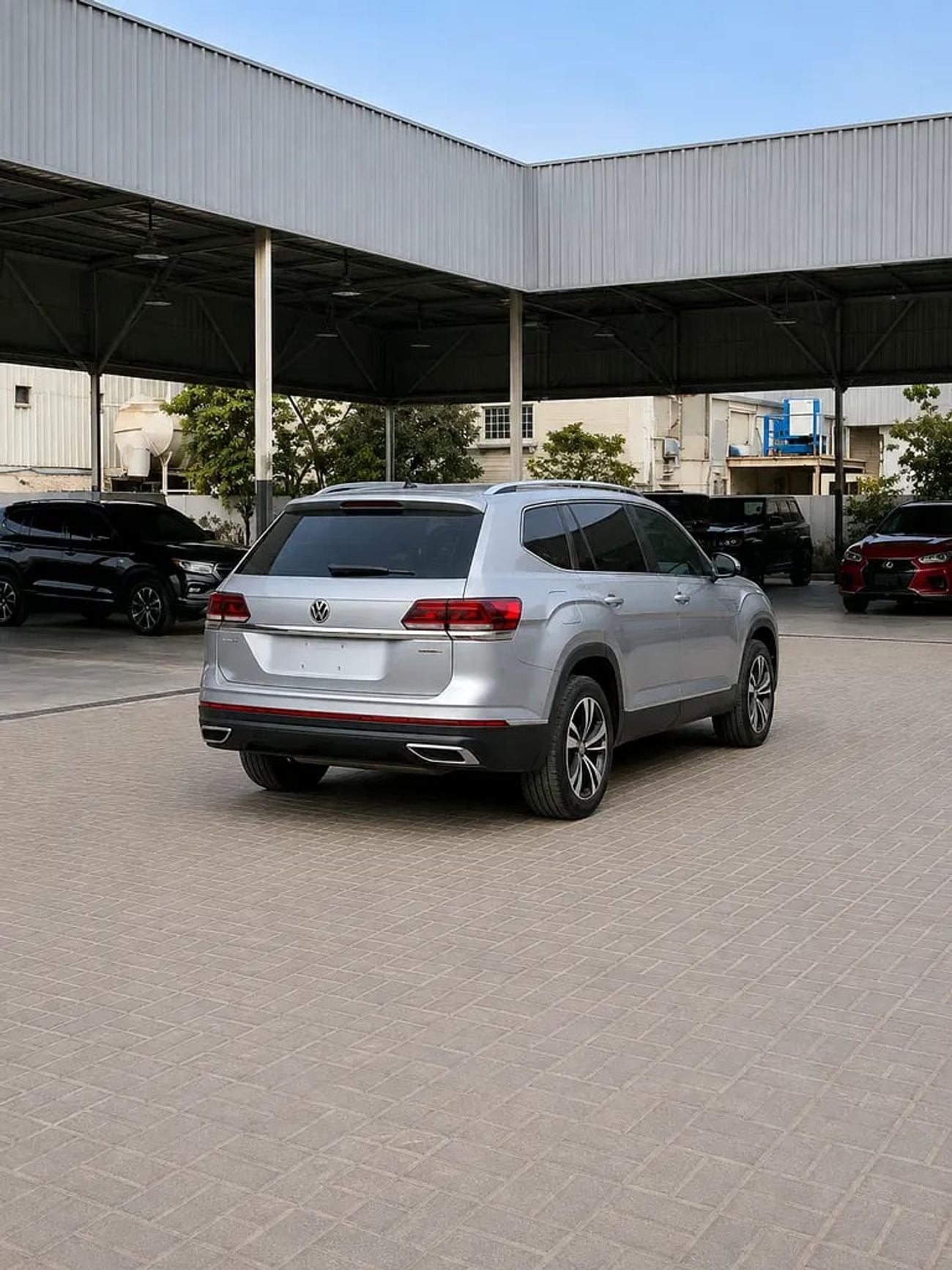 فولكس واجن تيرامونت COMFORTLINE 1,250 P.M | Comfortline GCC Specs