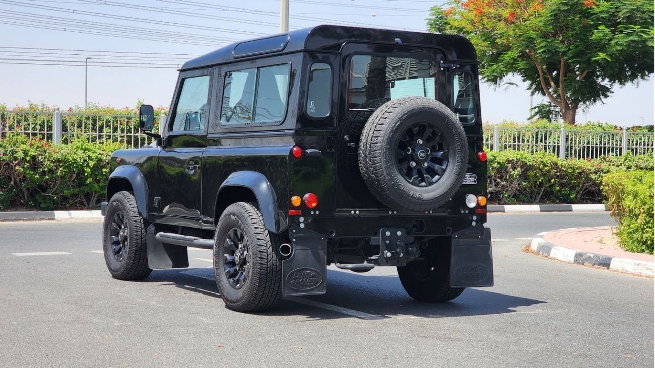 Land Rover Defender 90 Diesel Engine