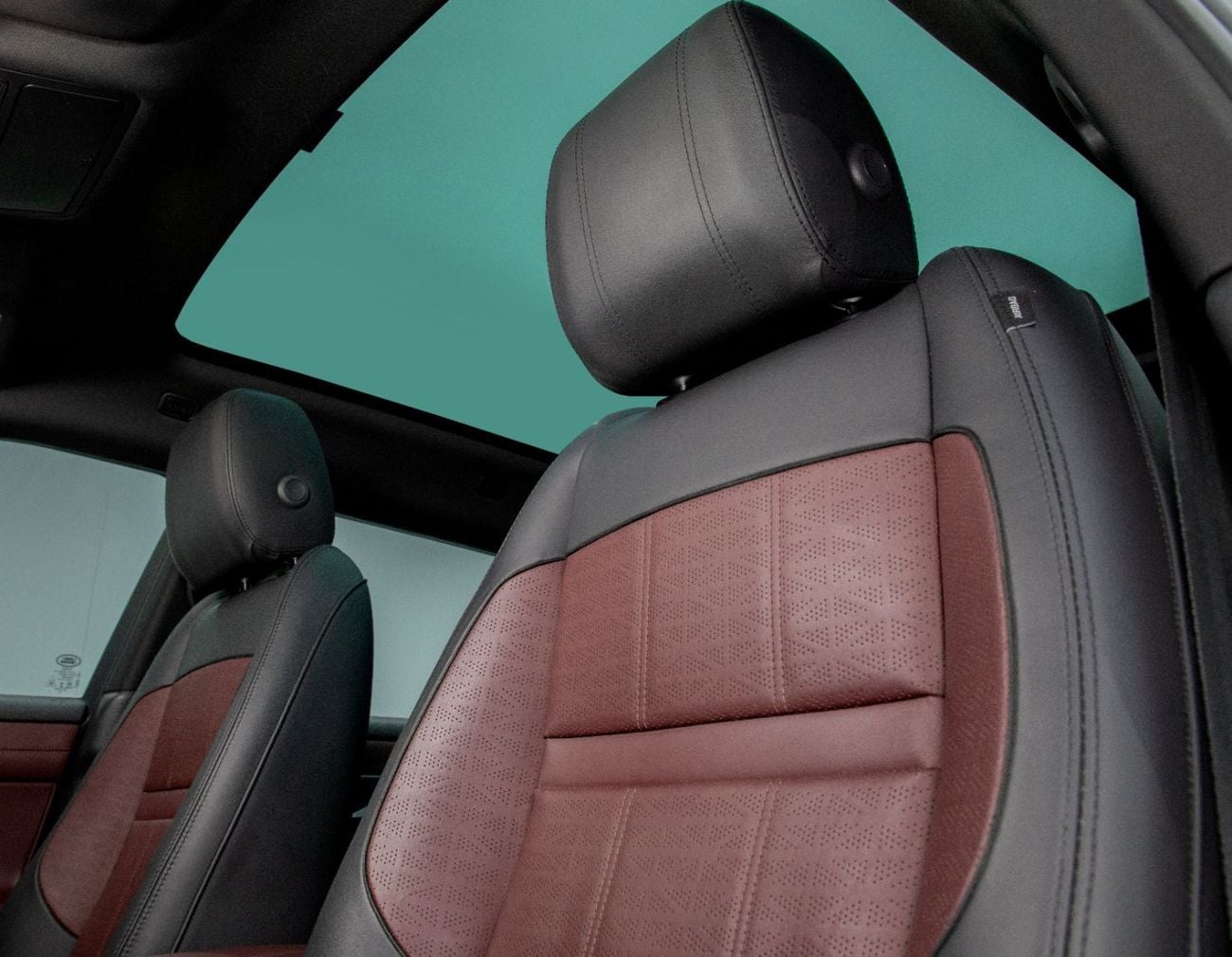 Land Rover Range Rover Evoque R-DYNAMIC HSE P250