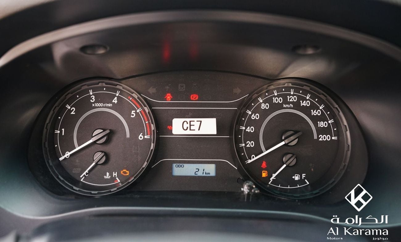 Toyota Hilux DLX 2.4L 4x4 SC I Manual Trans. I GCC I 4 Cylinder