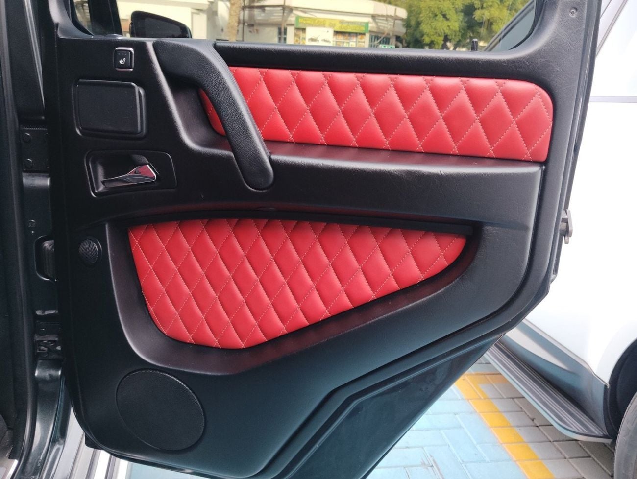 Mercedes Benz G63 AMG STANDARD