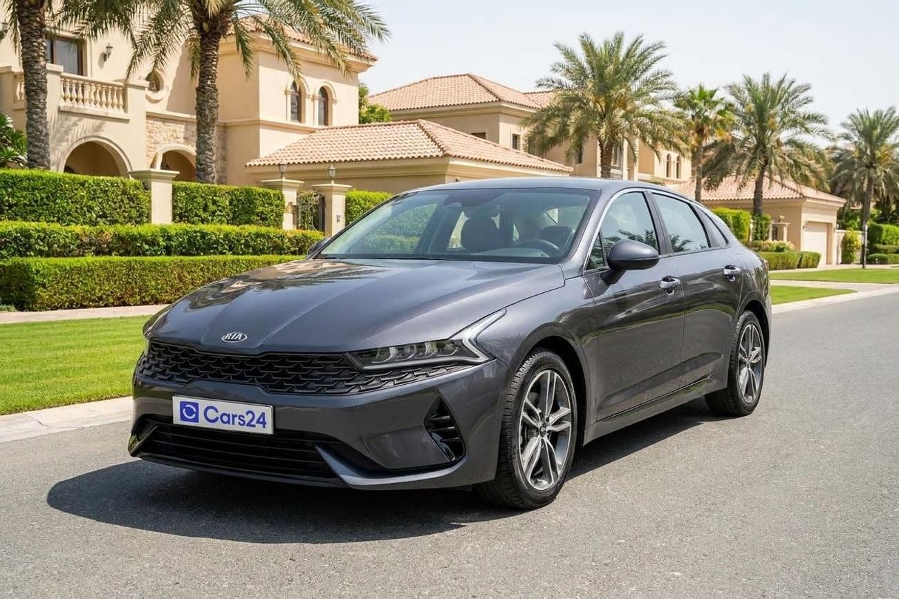 كيا K5 LX كارس24 هي سوق ضخم للسيارات المستعملة موثوق ومضمون ٪كارس24 هي سوق ضخم للسيارات المستعملة موثوق ومضمون