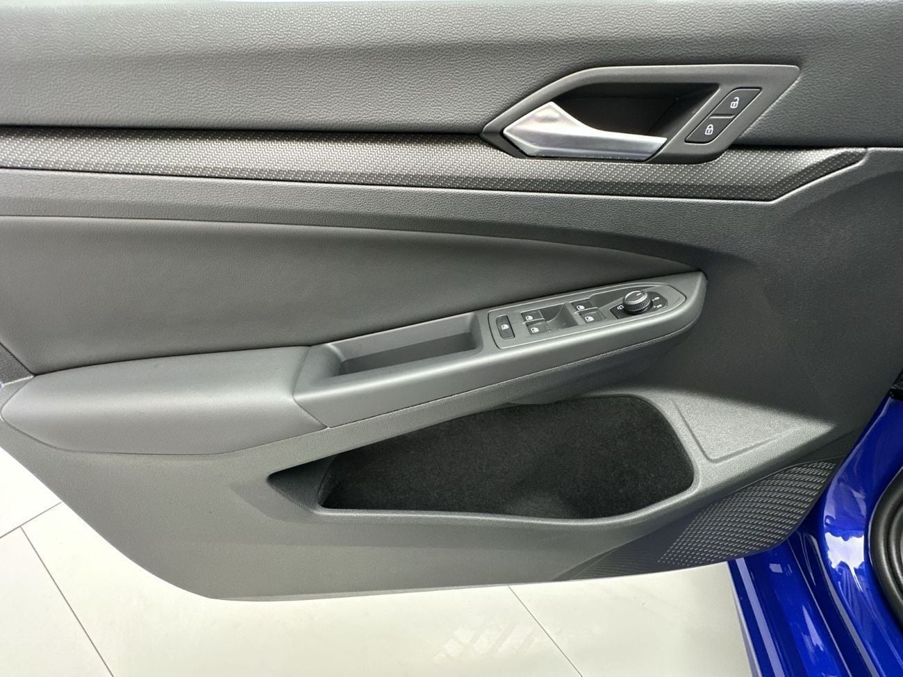 Volkswagen Golf Golf R Package 1 Package 1 2L | Premium Audio & Leather Interior | Top Tier GCC Specs