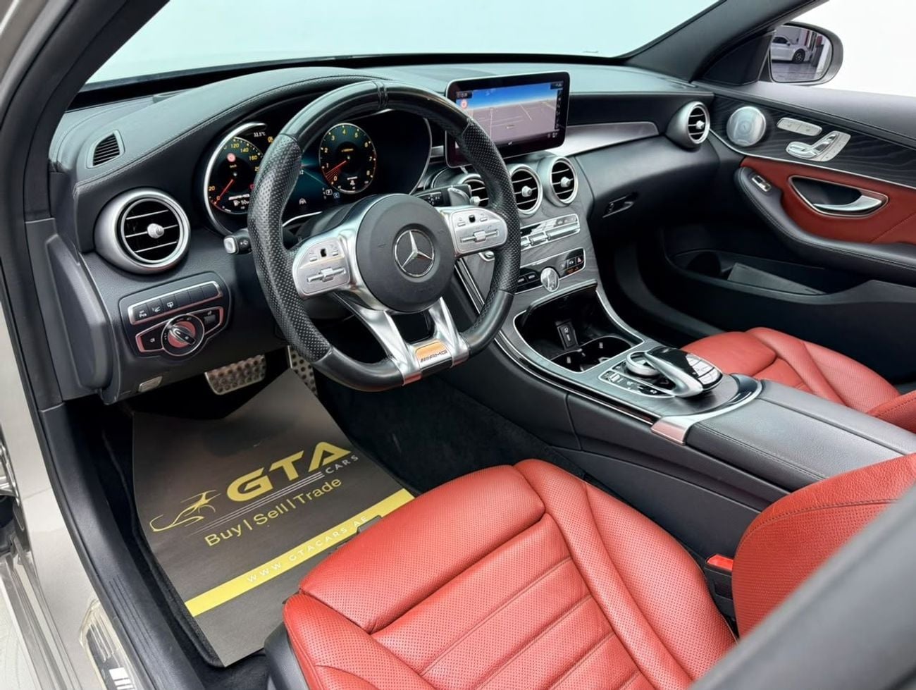 مرسيدس بنز سي 43 ايه ام جي AMG SPORT مرسيدس C 43 AMG موديل 2019، ضمان لمدة عام، سجل صيانة، مواصفات خليجية