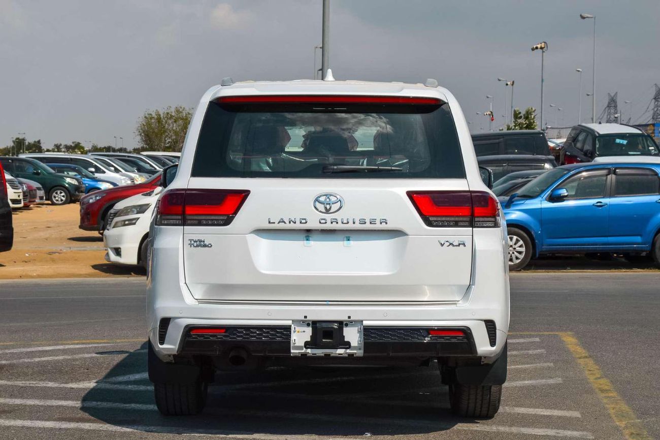 Toyota Land Cruiser VXR 3.5L V6 4WD PETROL SUV 2026