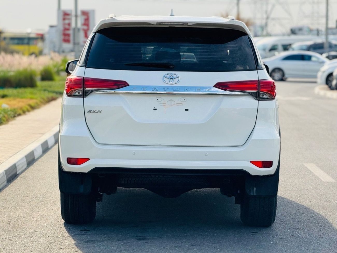 Toyota Fortuner EXR Toyota fortuner 2019 LHD full option 2.7 v4