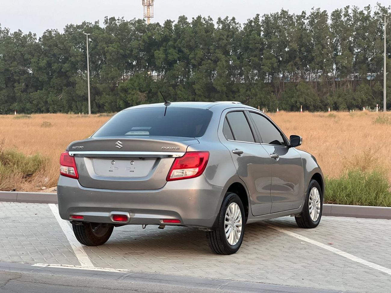Suzuki Dzire GLX