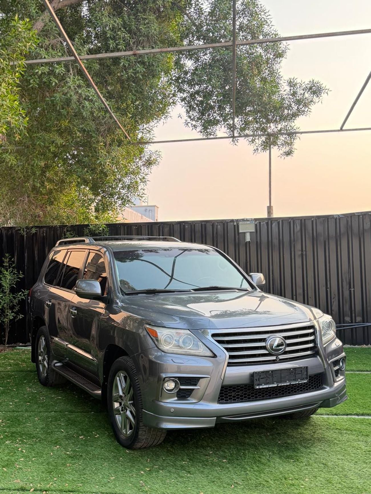 Lexus LX570 SPORT PLATINUM