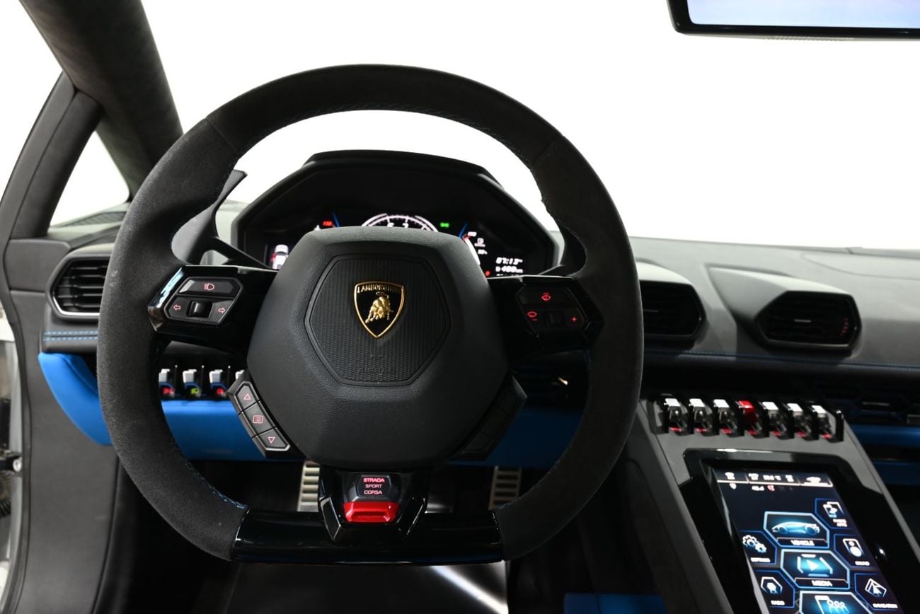 Lamborghini Huracan 2022 Lamborghini Huracan EVO Coupe, Service History, 2/2027 Exotic Car Warranty, Excellent Condition