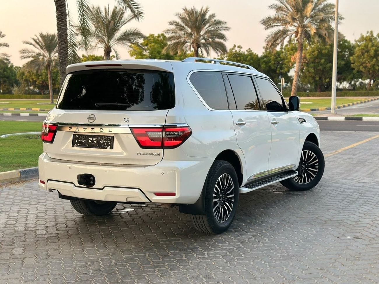 Nissan Patrol SE PLATINUM CITY