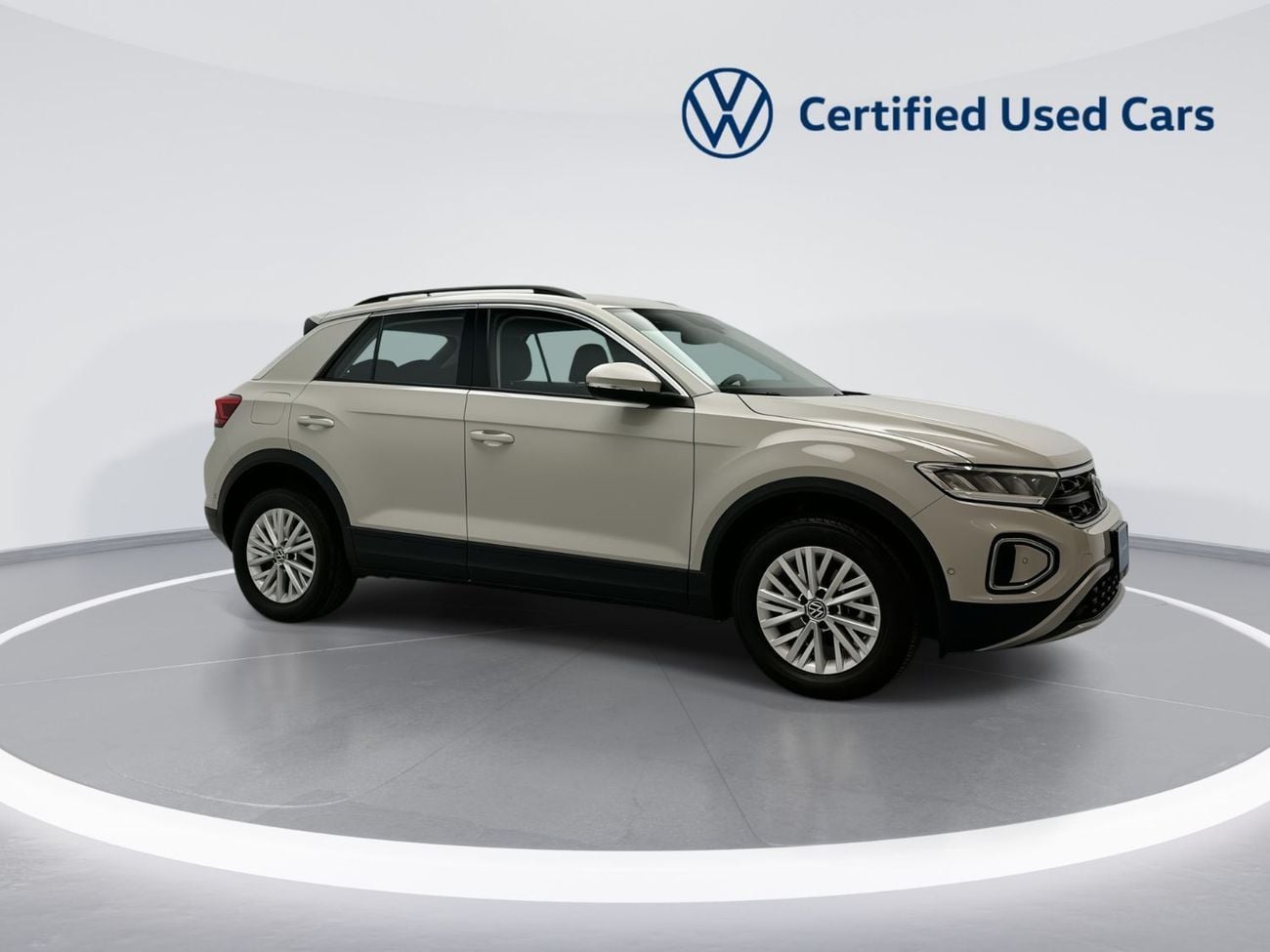 Volkswagen T-ROC LIFE 2L | Smart Crossover with Camera & Park Sensors | VW Certified | GCC Spec